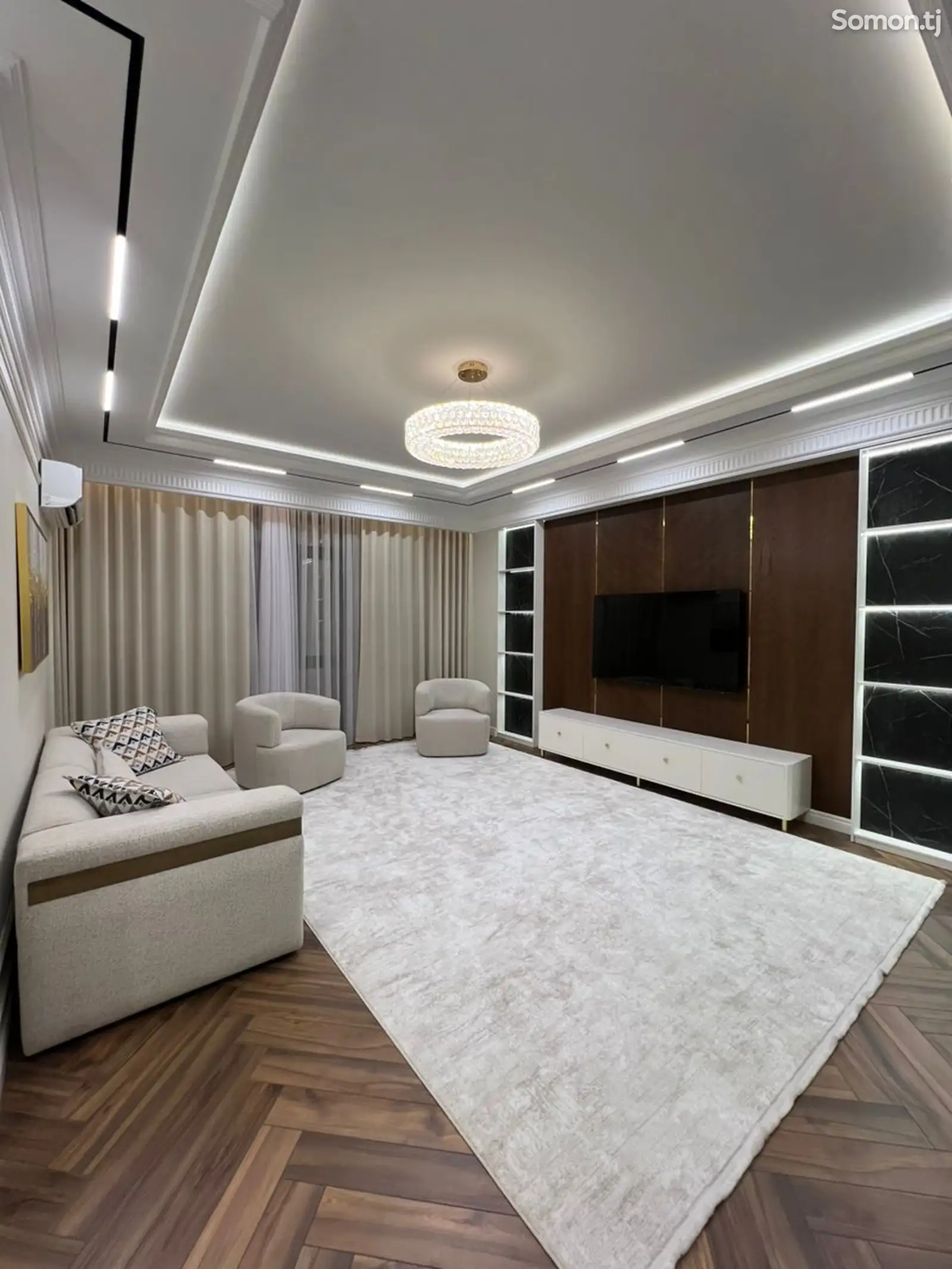 2-комн. квартира, 11 этаж, 71 м², Шох Палас, Дом Печати-1