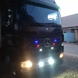 Седельный тягач Mercedes-Benz Actros,2008