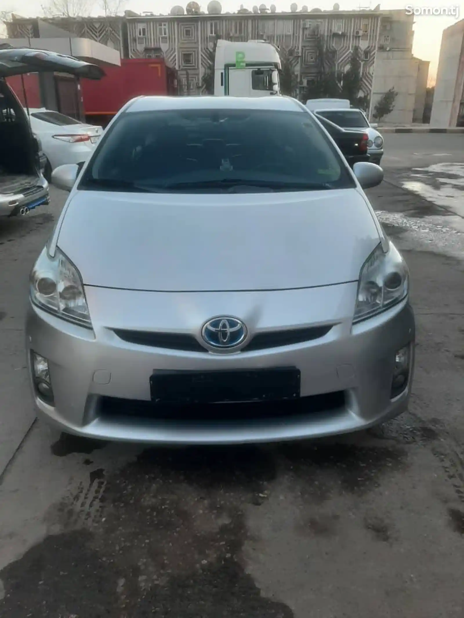 Toyota Prius, 2010-2
