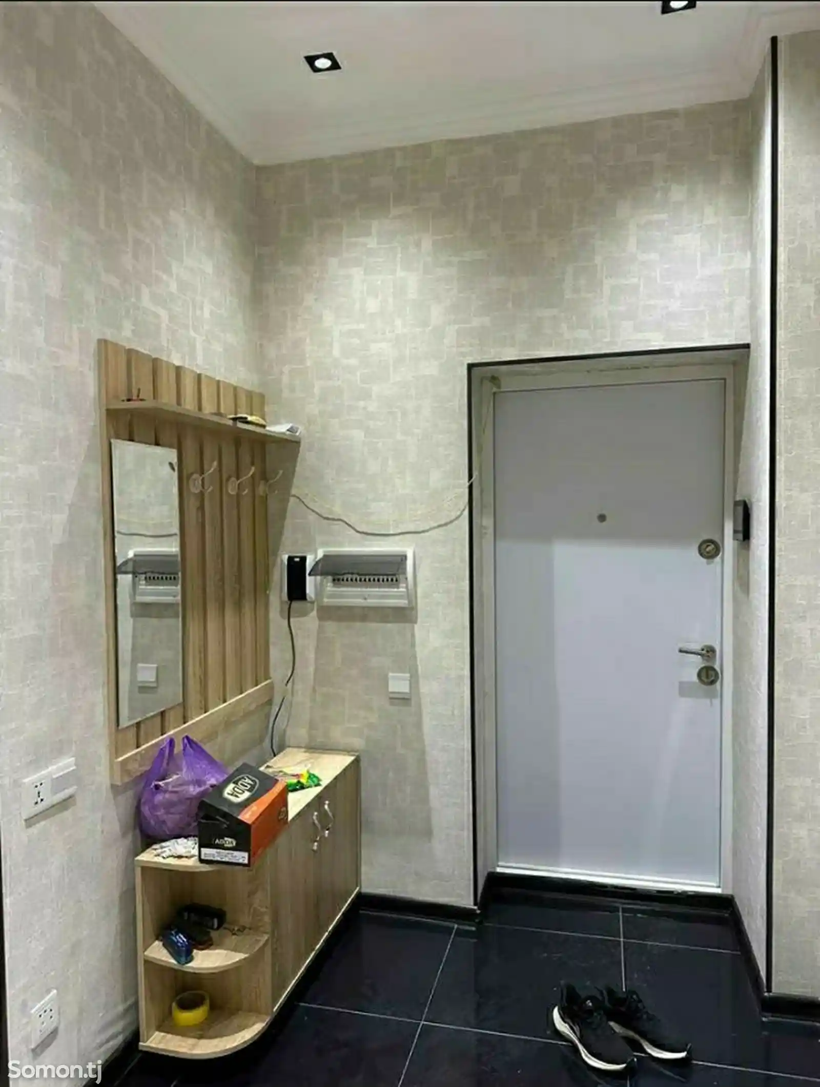 2-комн. квартира, 11 этаж, 60м², Исмоили Сомони-3