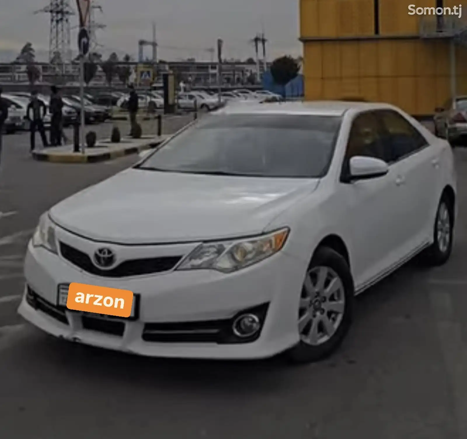 Toyota Camry, 2012-1