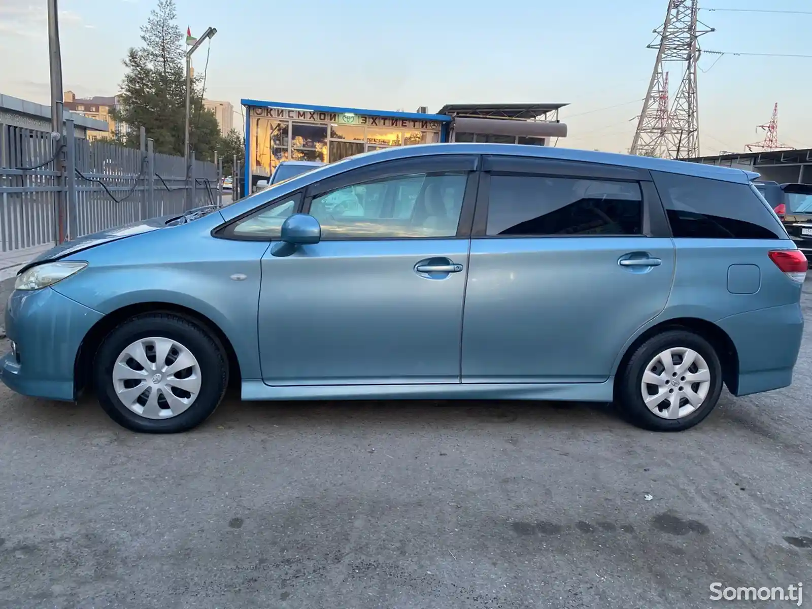 Toyota Wish, 2014-2