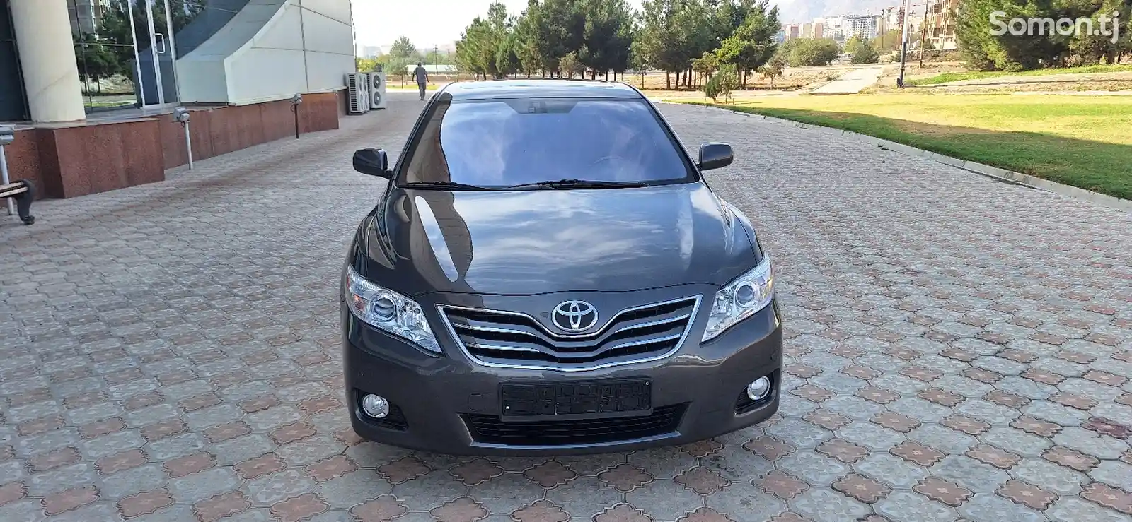 Toyota Camry, 2011-1