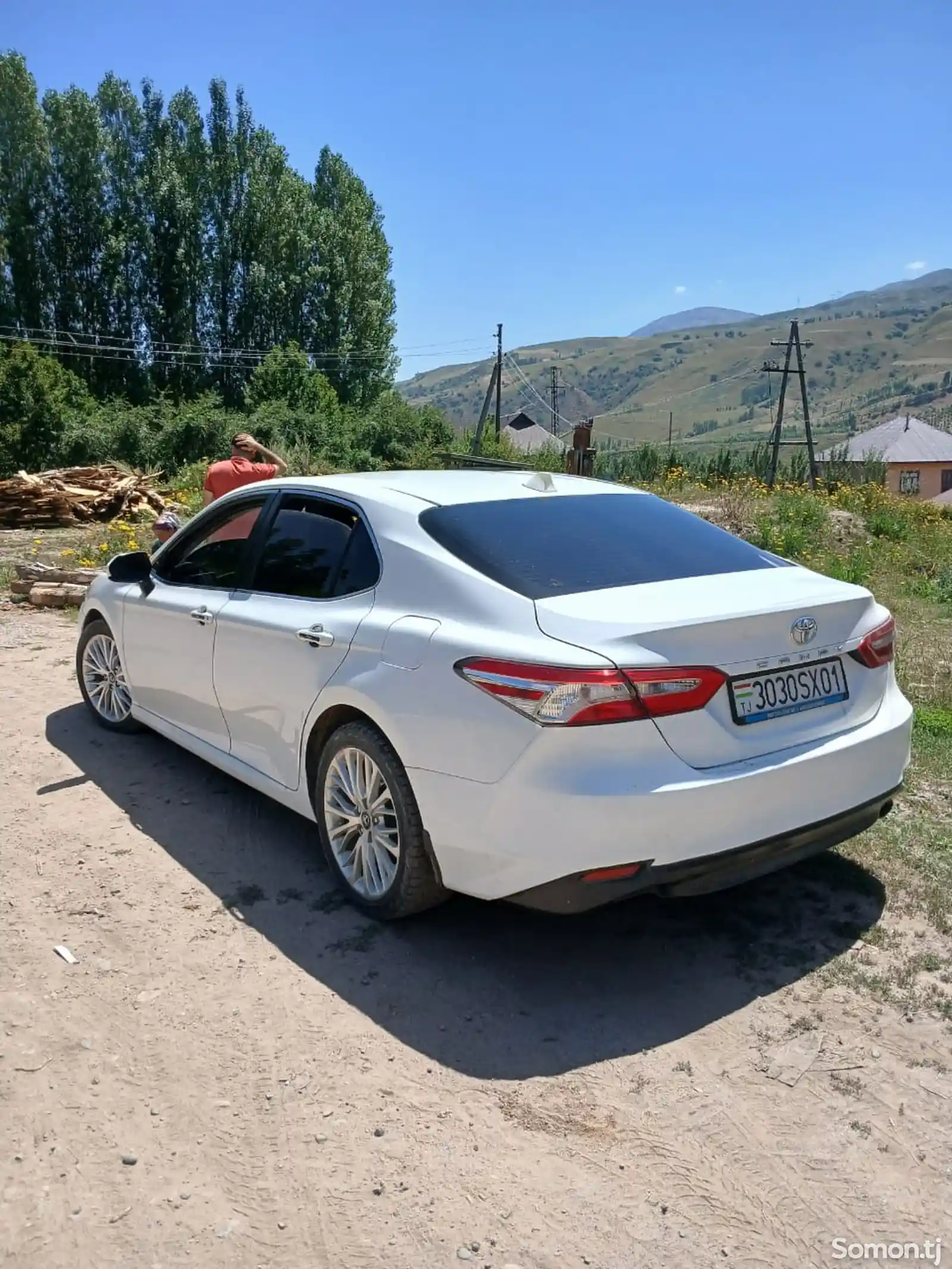 Toyota Camry, 2019-1