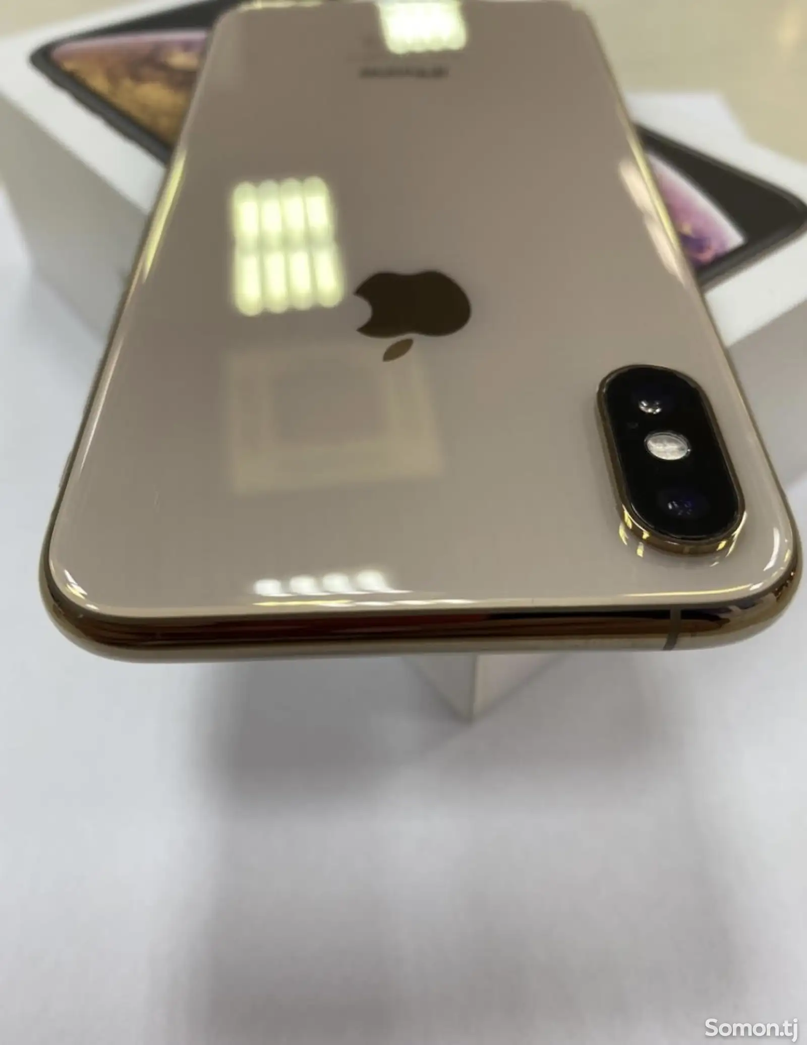 Apple iPhone Xs, 64 gb, Gold-1