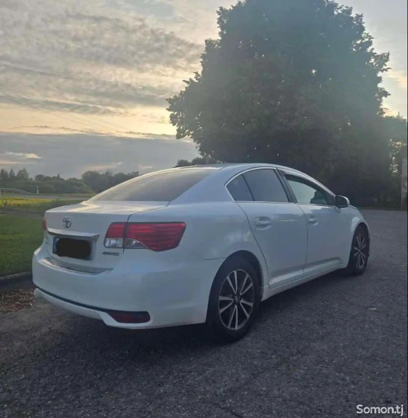 Toyota Avensis, 2015-3