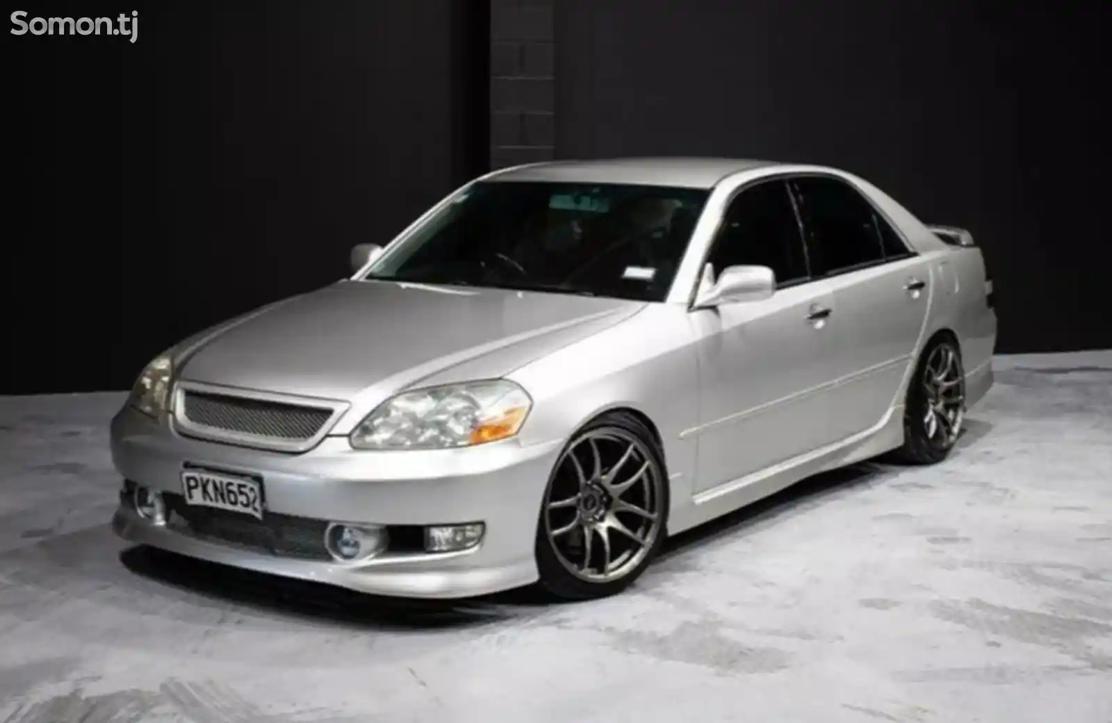 Лобовое стекло Toyota Mark 2 2003