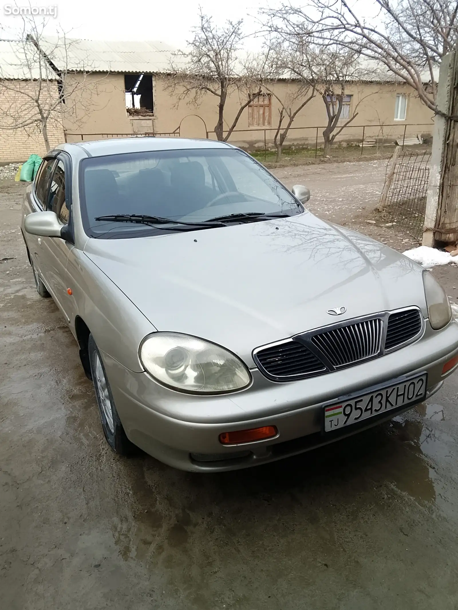 Daewoo Leganza, 1998-1