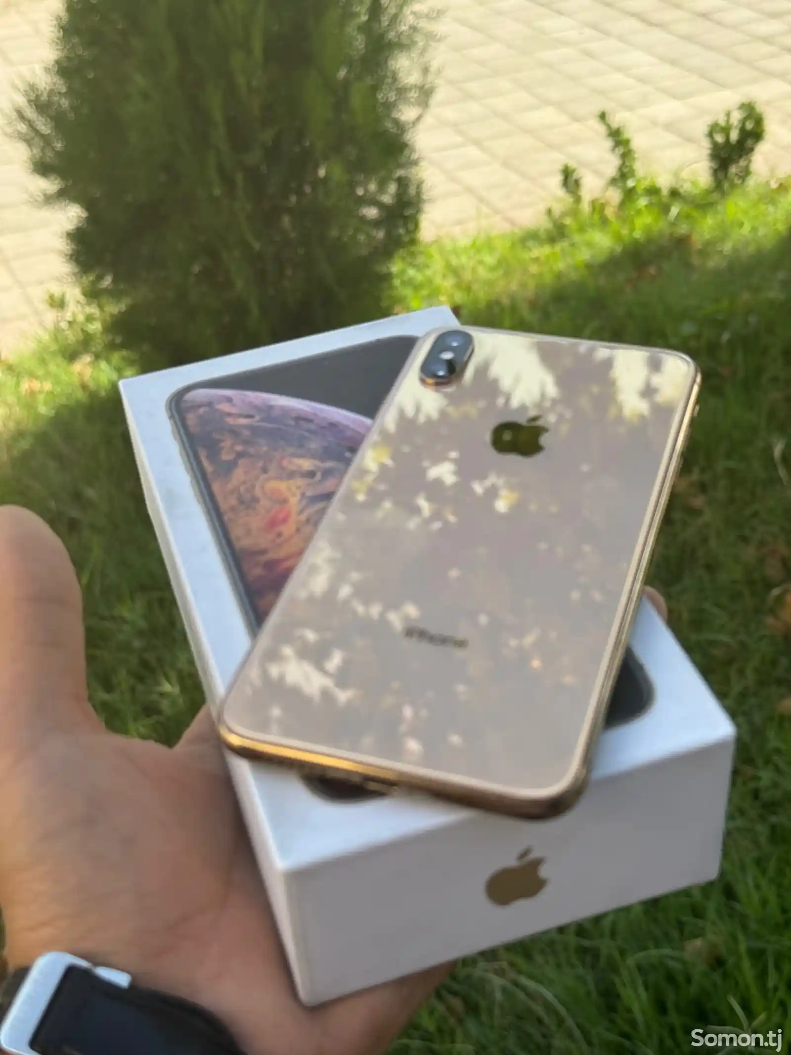 Apple iPhone Xs Max, 64 gb, Gold-4