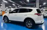 Toyota RAV 4, 2018-4