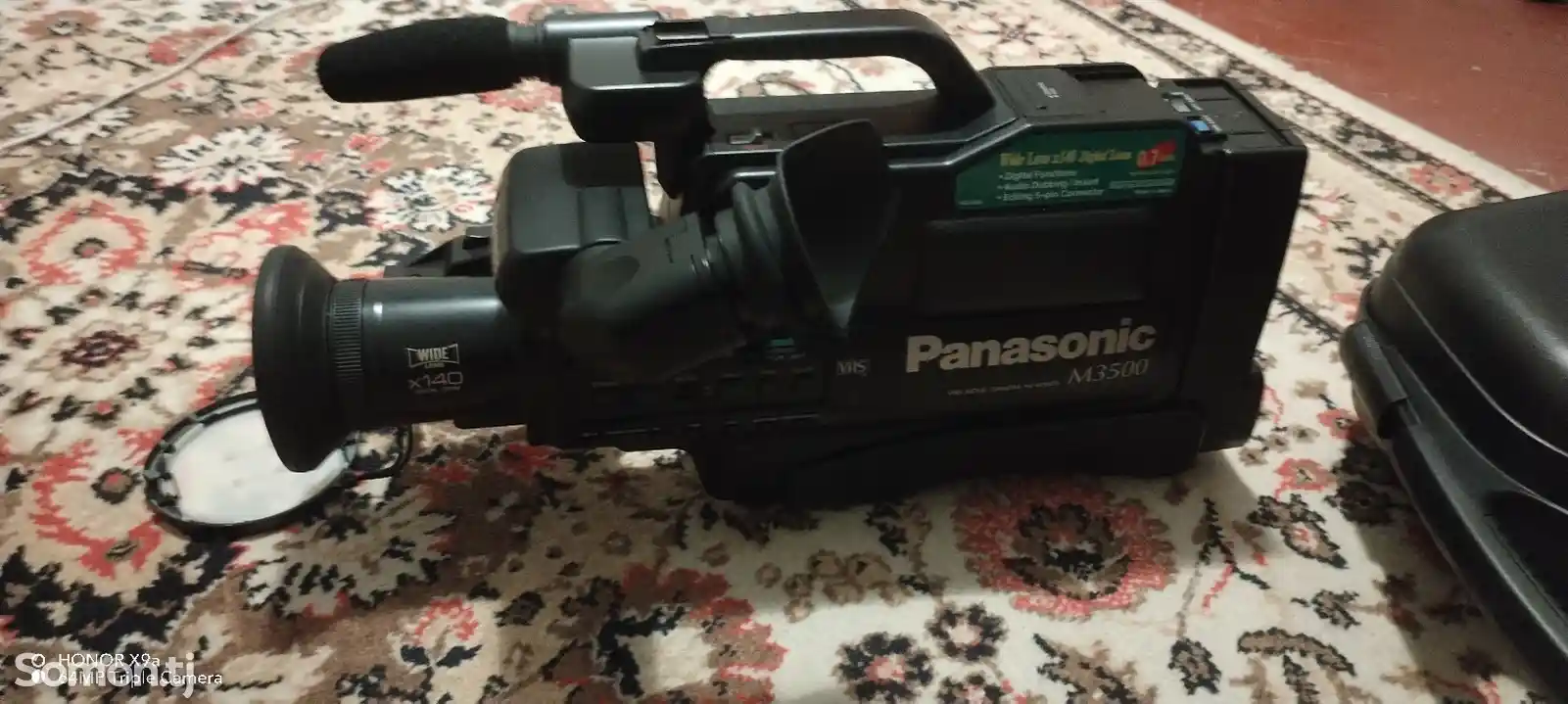 Видеокамера Panasonic M-3500-4