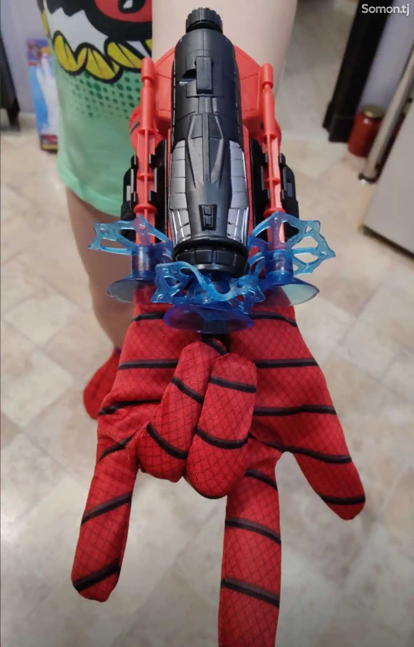 Перчатки человек паук
