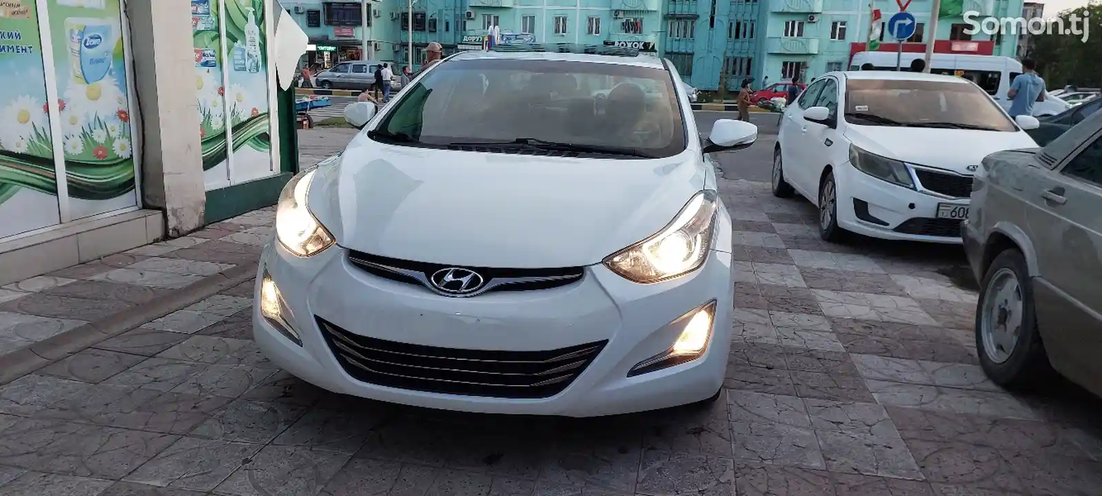 Hyundai Elantra, 2015-5