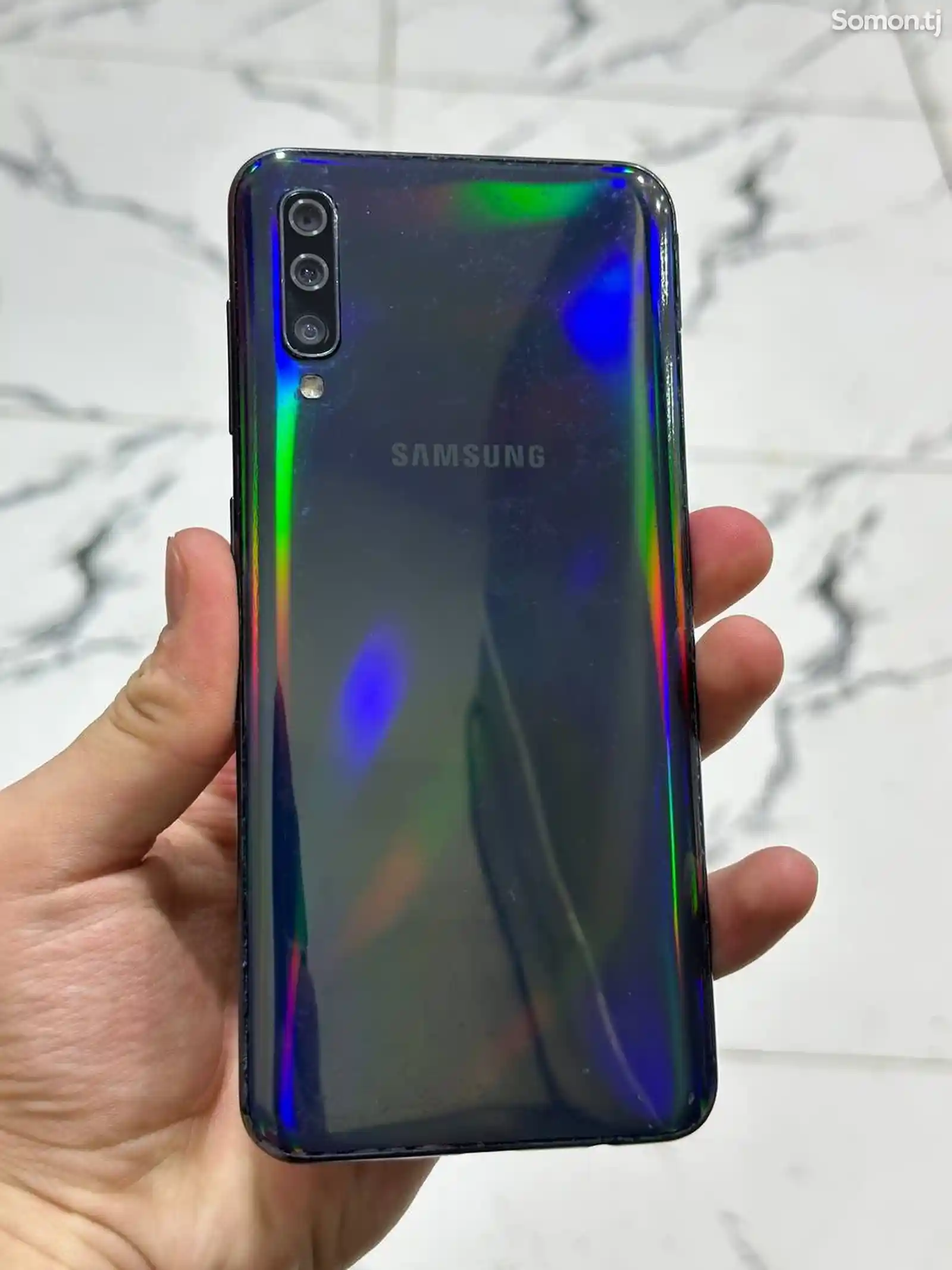 Samsung Galaxy A50-2