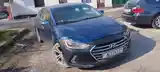 Hyundai Elantra, 2017-4