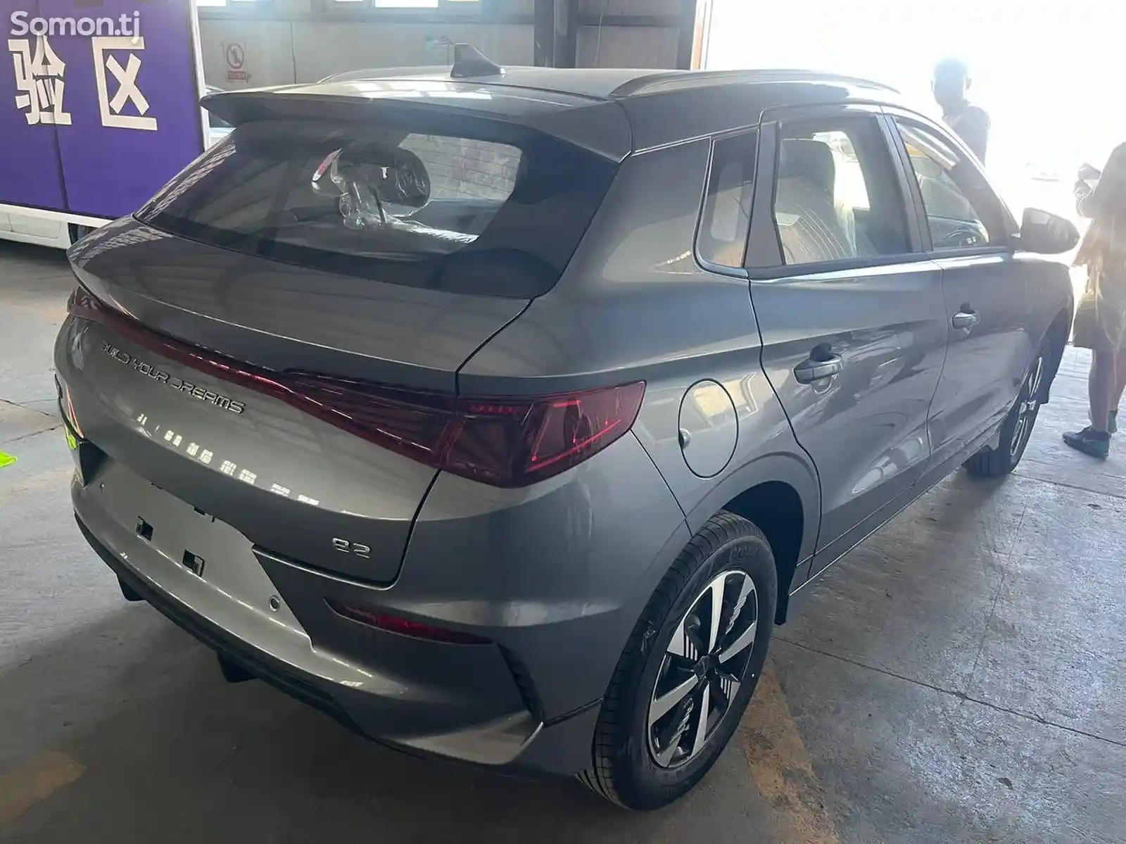 BYD E2, 2024-7