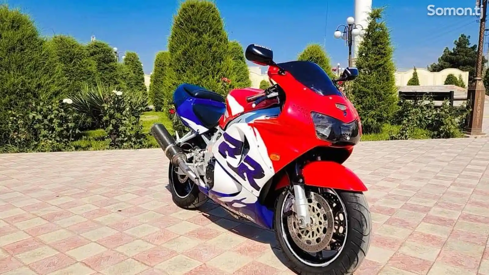Мотоцикл Honda-2