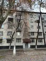 2-комн. квартира, 5 этаж, 50 м², Шохмансур, Аэропорт-16