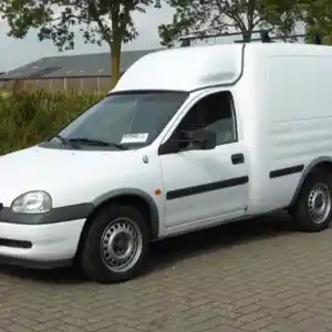 Лобовое стекло на Opel Combo 1996