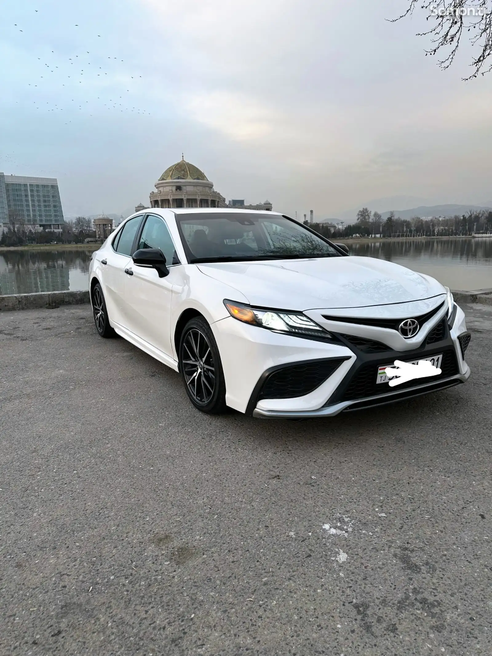 Toyota Camry, 2021-1