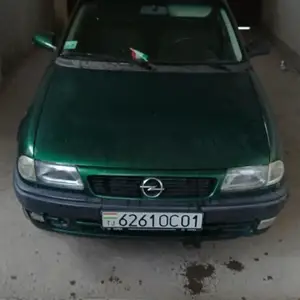 Opel Astra F, 1995