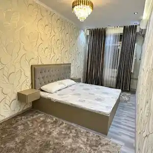 2-комн. квартира, 13 этаж, 63 м², Зарафшон, Гимназия Гагарина