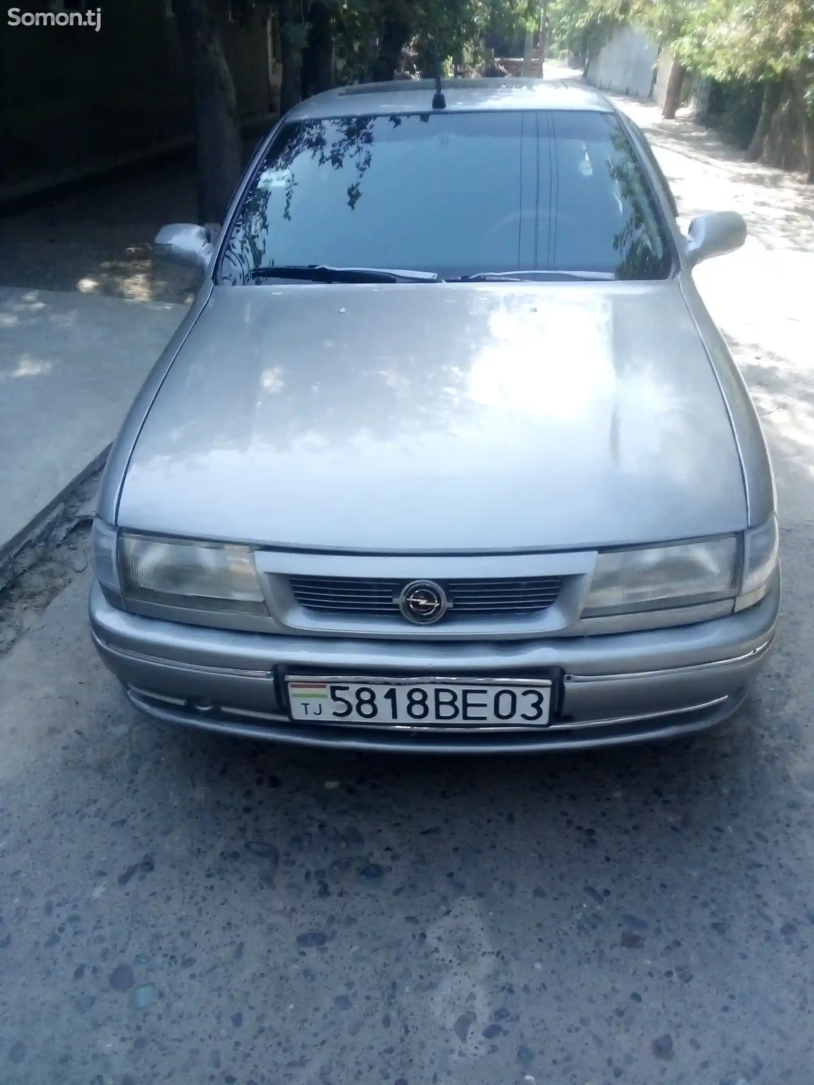 Opel Vectra A, 1993-2