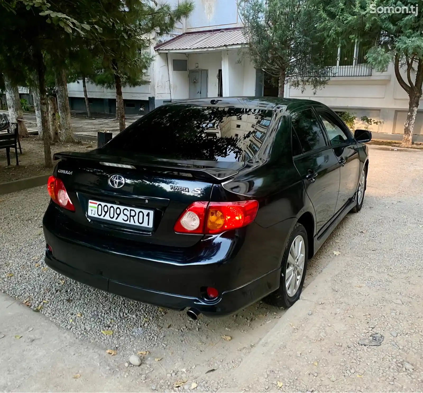 Toyota Corolla, 2010-3