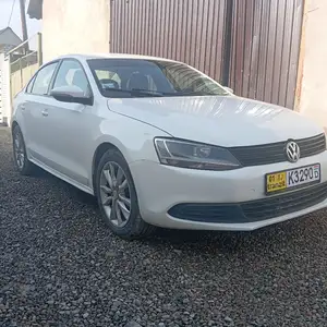 Volkswagen Jetta, 2014