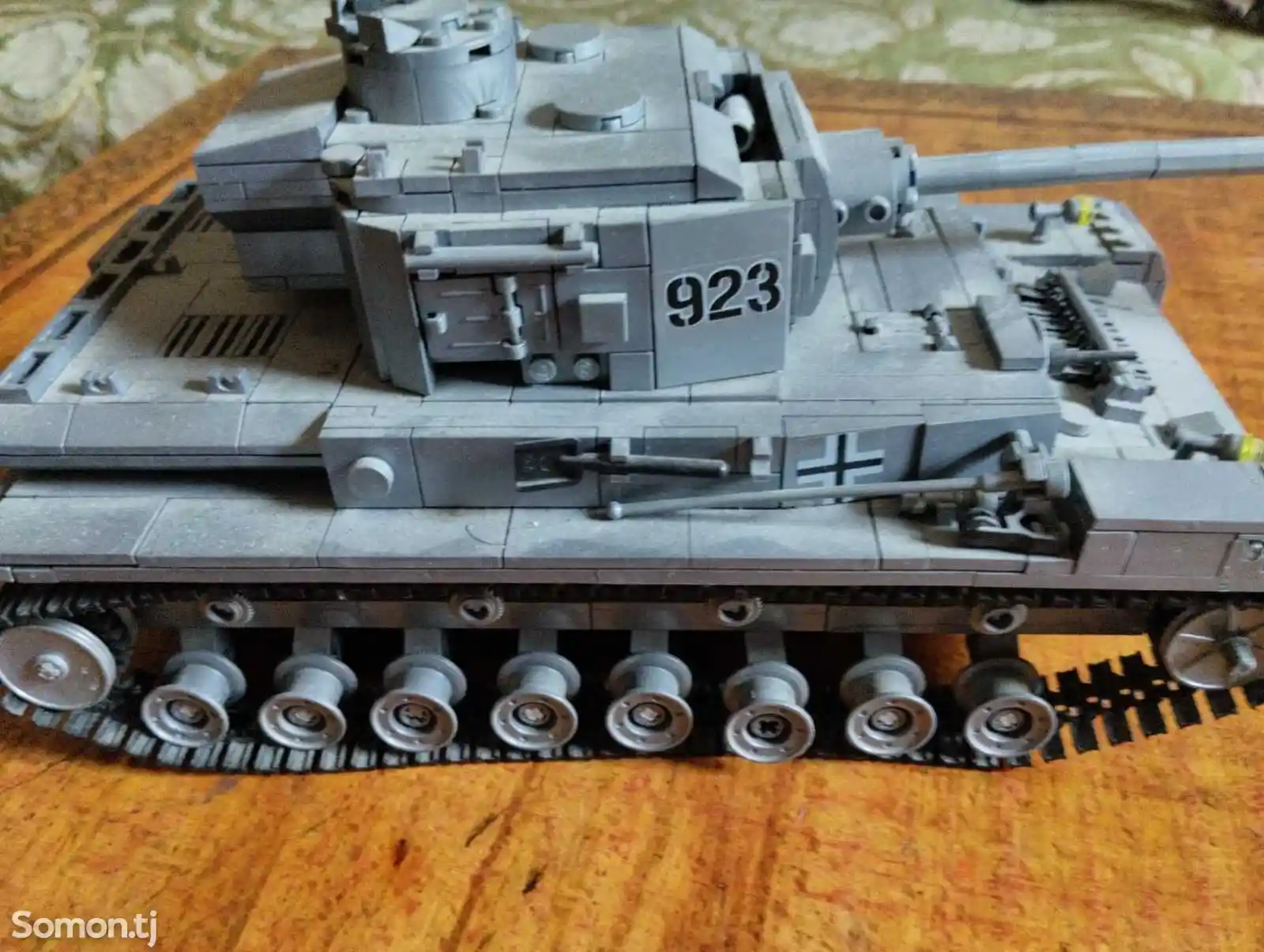 Конструктор танк-2