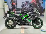 Мотоцикл Kawasaki ninja 400-2