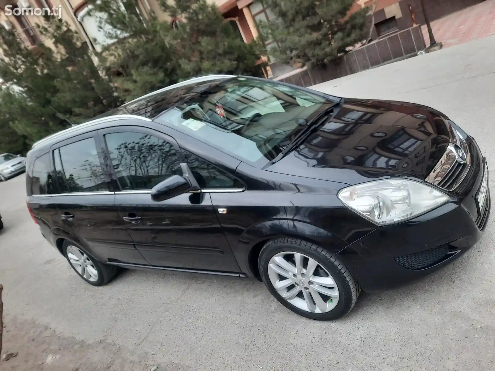 Opel Zafira, 2009-12