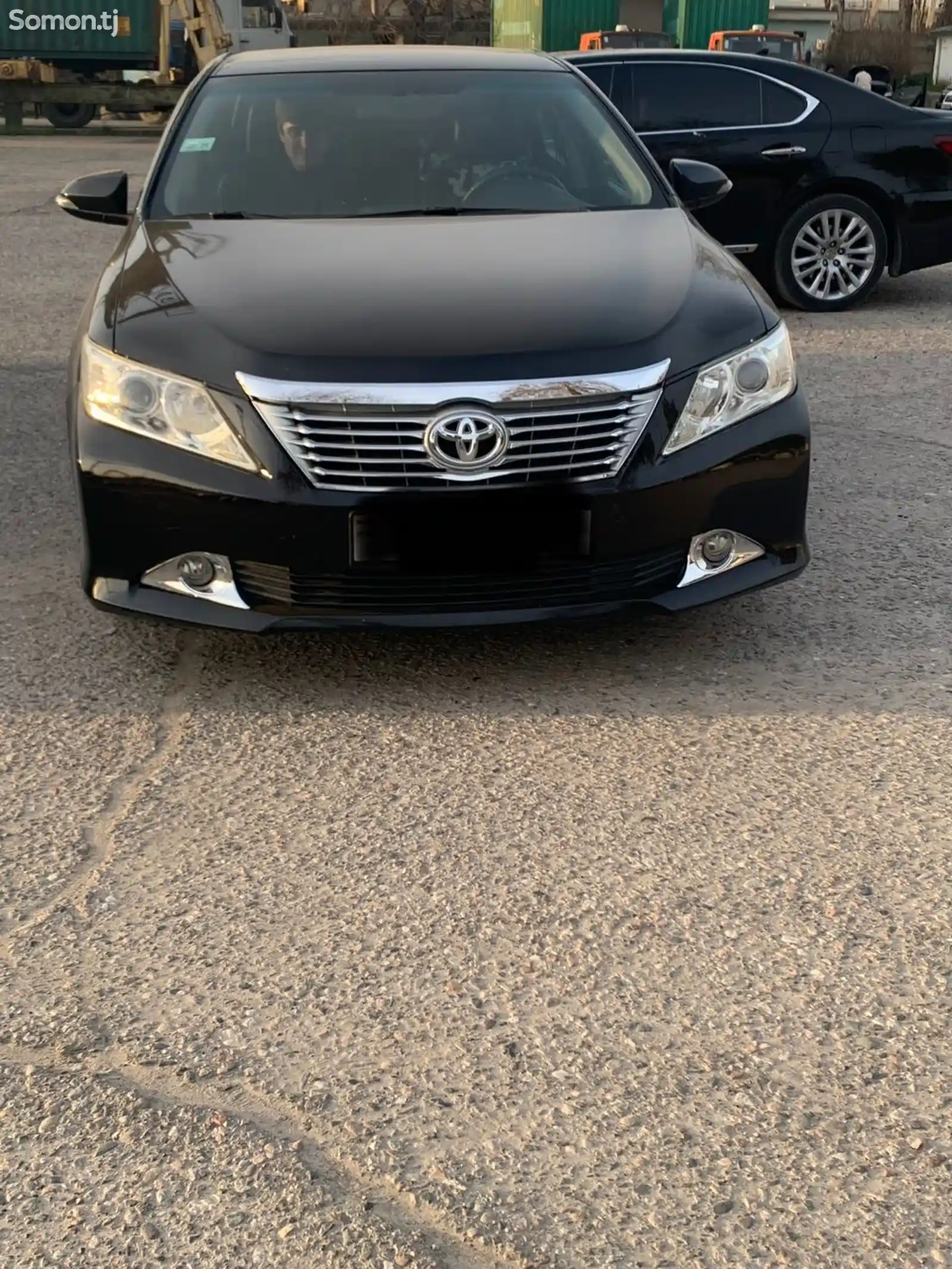 Toyota Camry, 2012-1