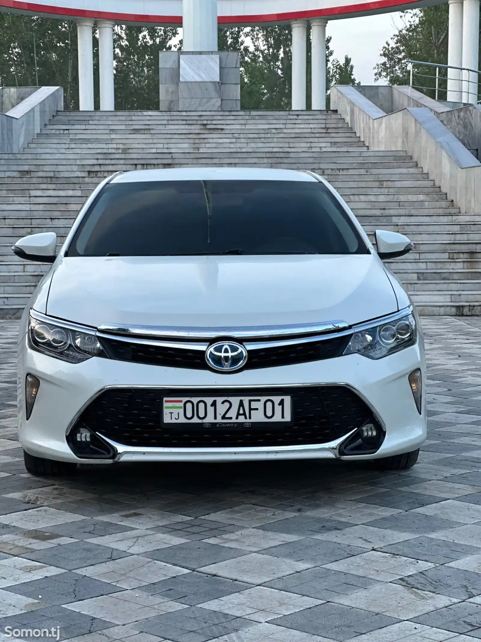 Toyota Camry, 2015-9