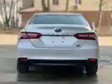 Toyota Camry, 2017-4