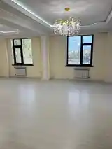 3-комн. квартира, 2 этаж, 208 м², Фирдавси-6