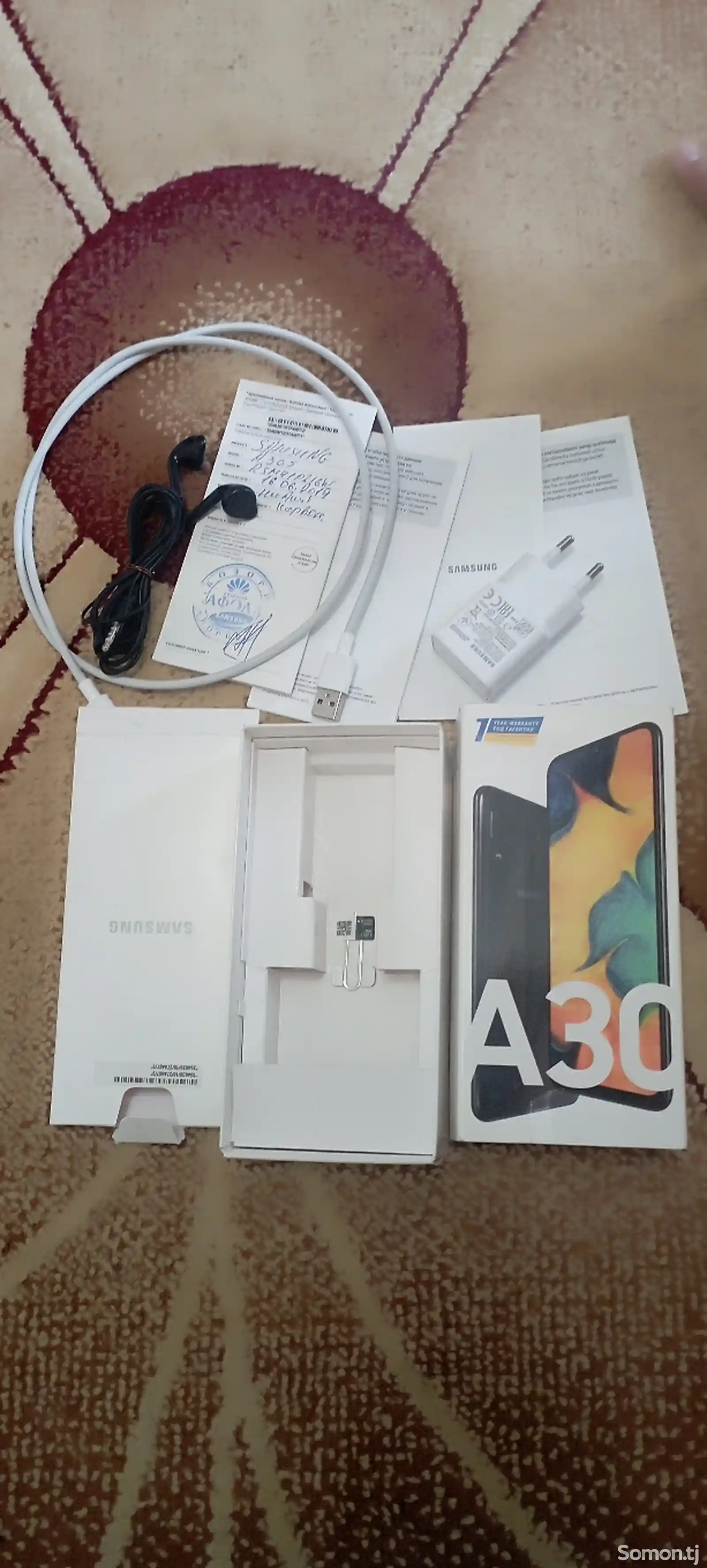 Samsung Galaxy A30-3