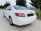 Toyota Camry, 2011-9