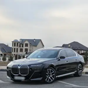 BMW 7 series, 2023