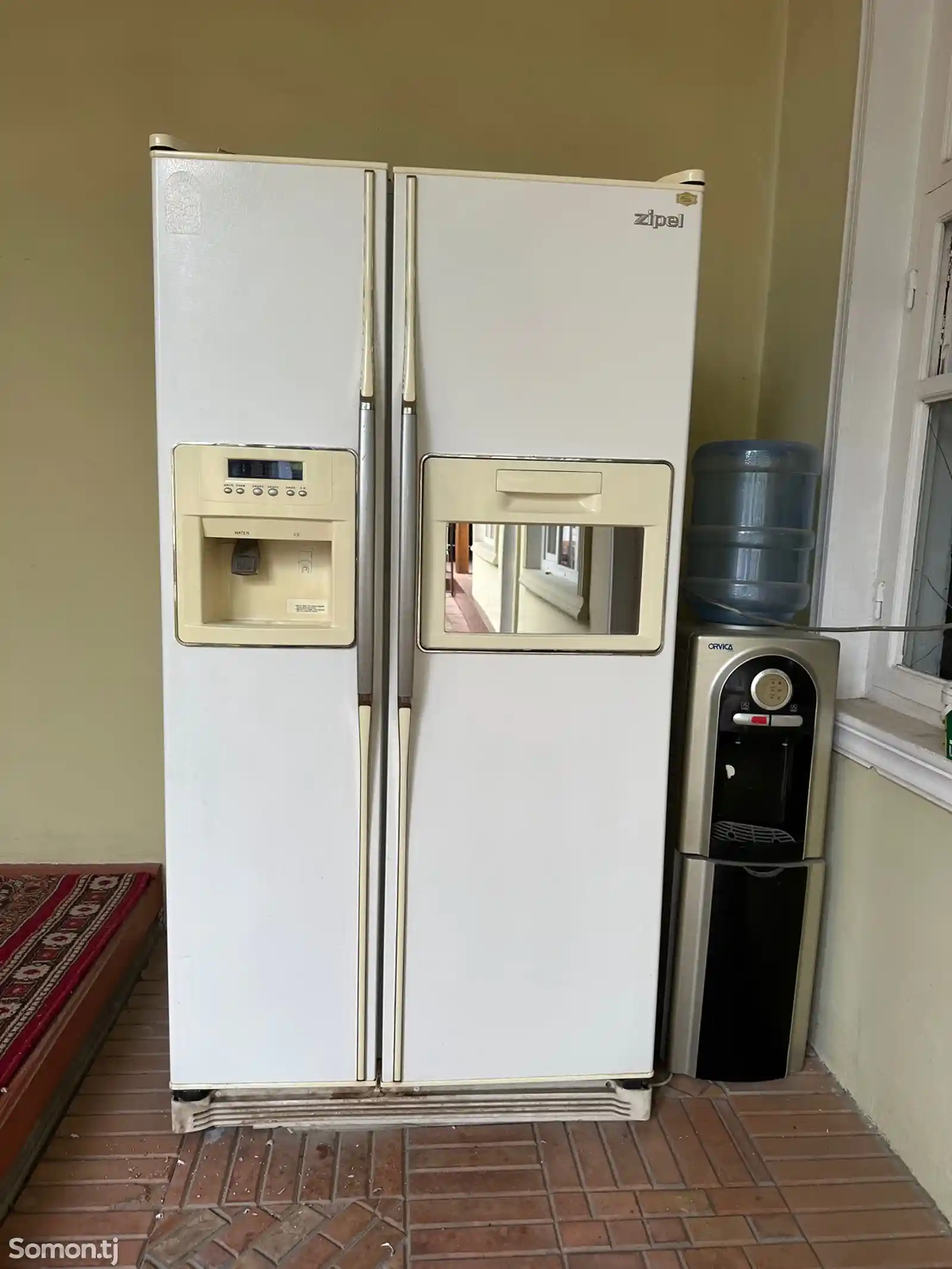 Корейский двухдверный холодильник Zipel