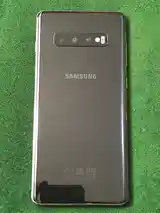 Samsung Galaxy S10+-2