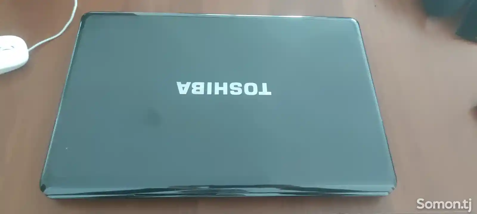 Ноутбук Toshiba-1