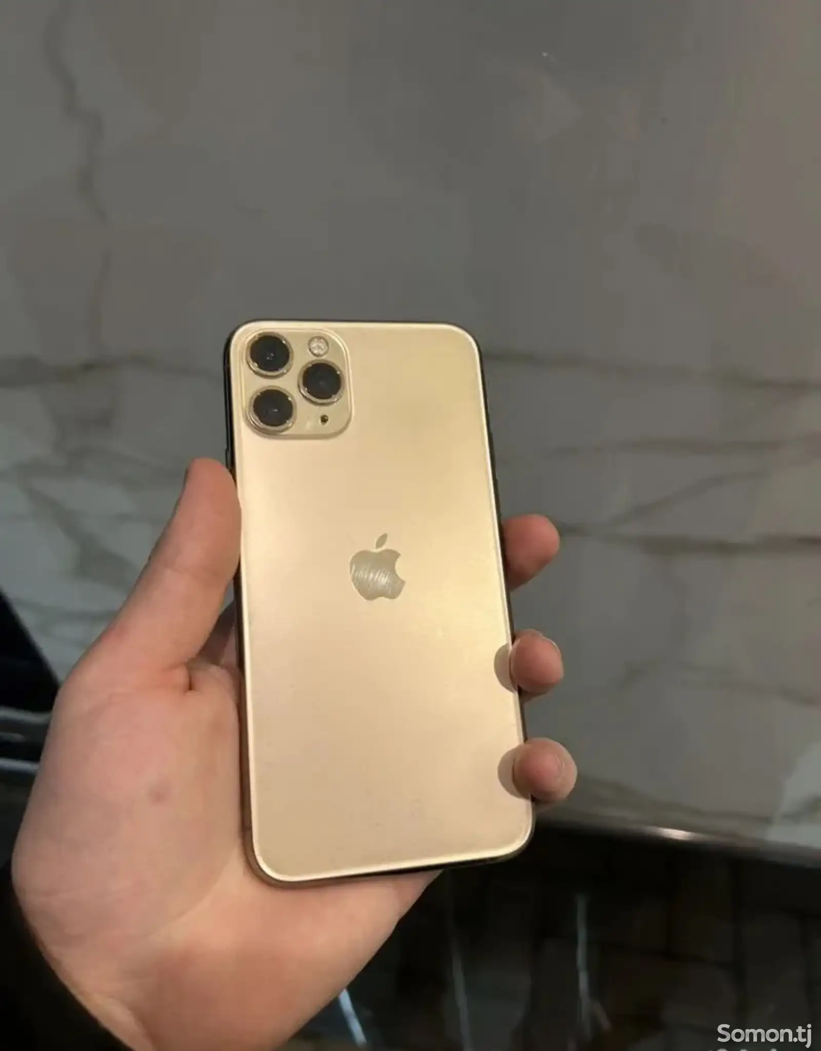 Apple iPhone 11 Pro, 64 gb, Gold-1