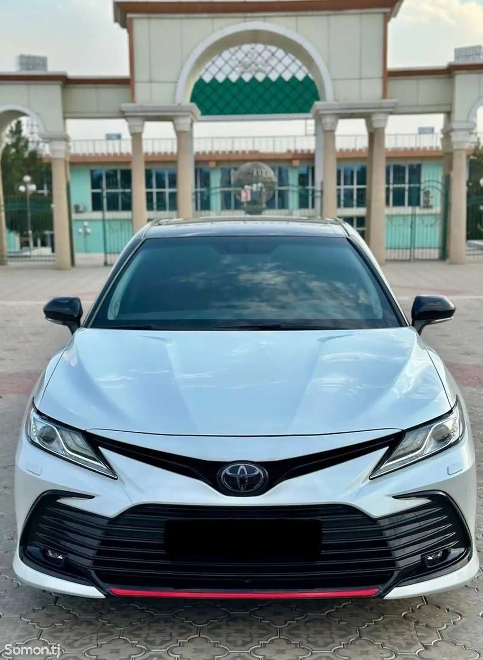 Toyota Camry, 2021-1