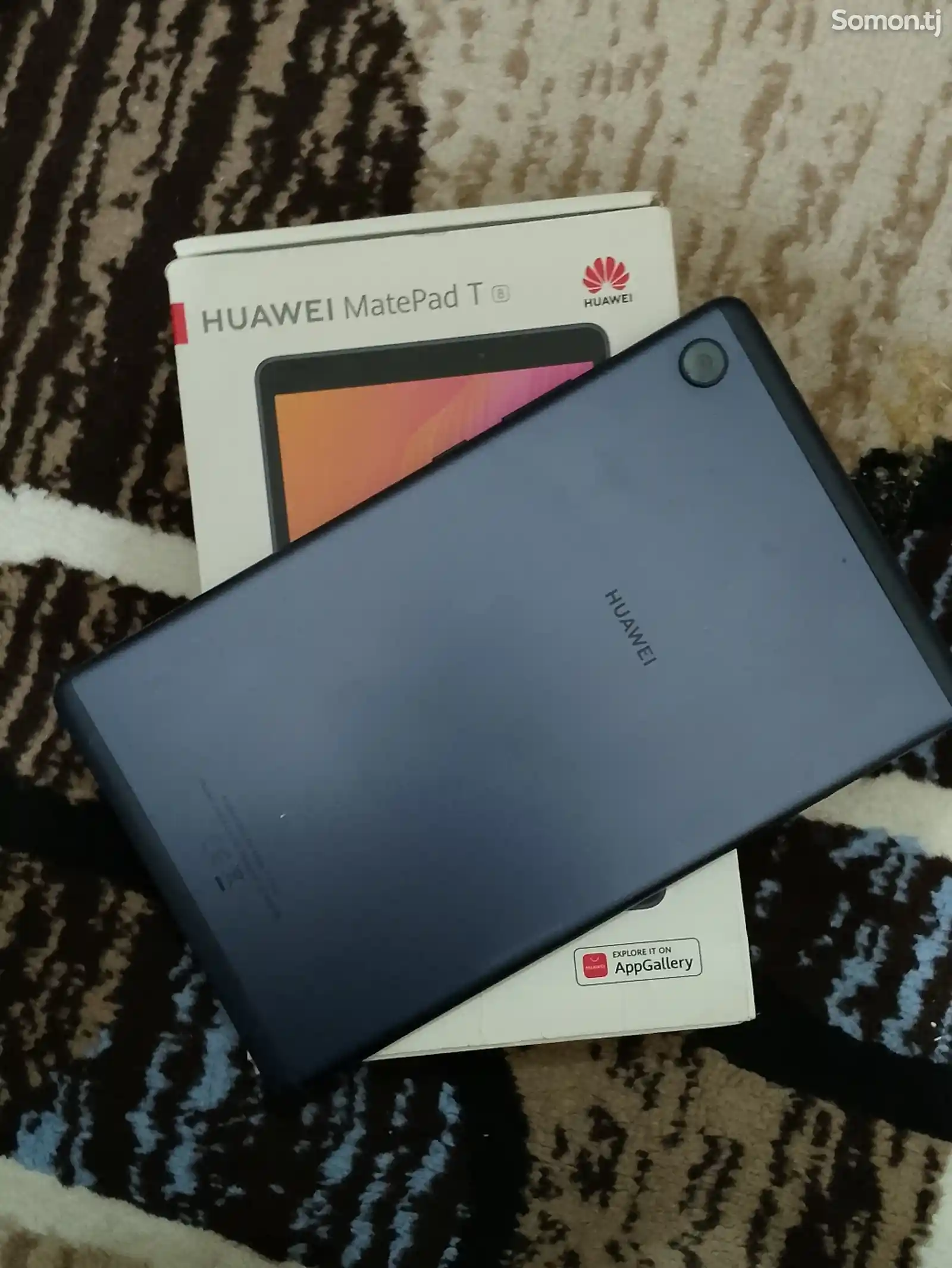 Планшет Huawei-1