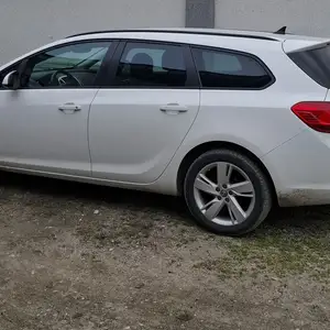 Opel Astra J, 2015