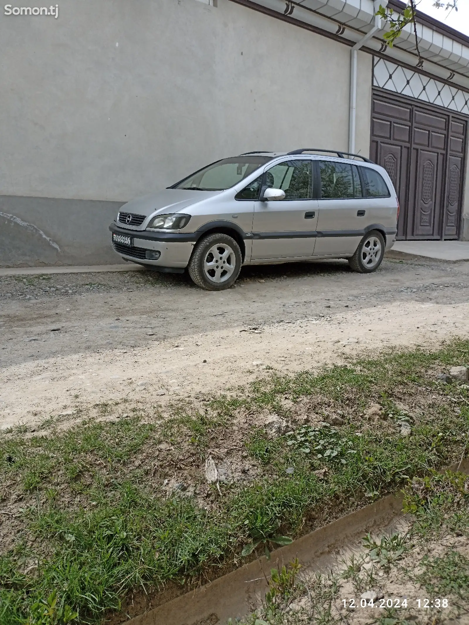 Opel Zafira, 2000-2