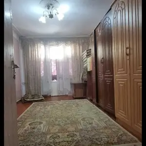 2-комн. квартира, 4 этаж, 60м², Сино