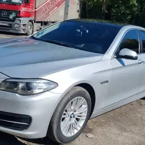 BMW 5 series, 2015