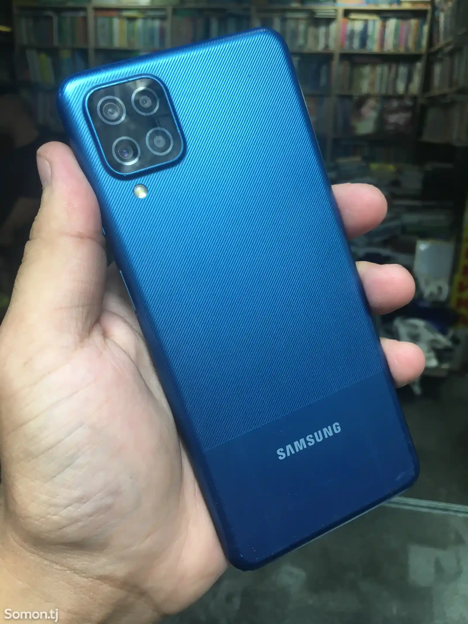 Samsung galaxy A12-1